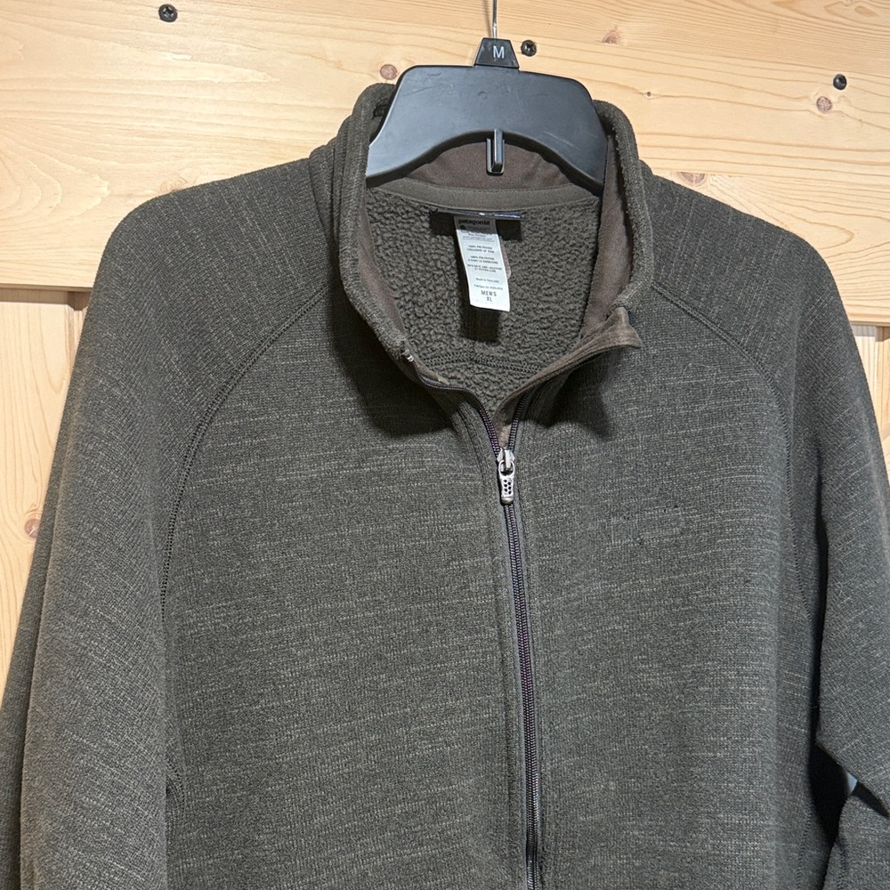 Patagonia Men's Dark Brown Zip-Up Sweater